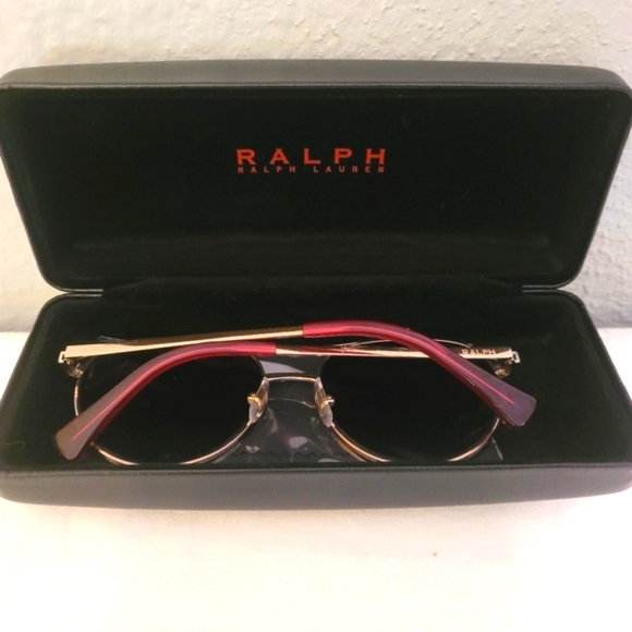 Ralph Lauren sunglasses - Picture 7 of 9